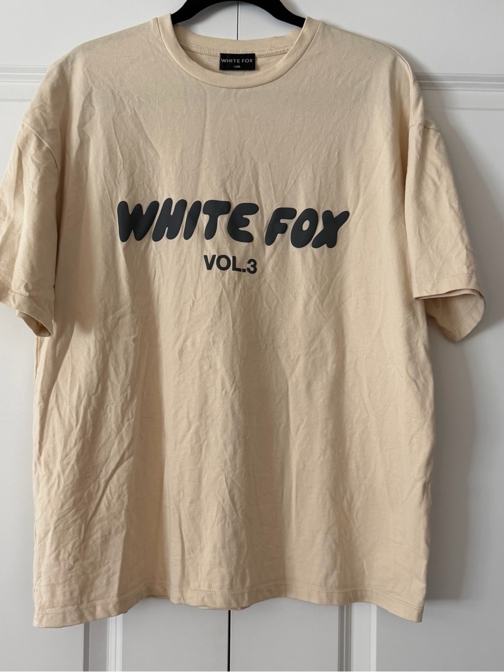 White Fox | Offstage Oversized Tee | Small/Medium